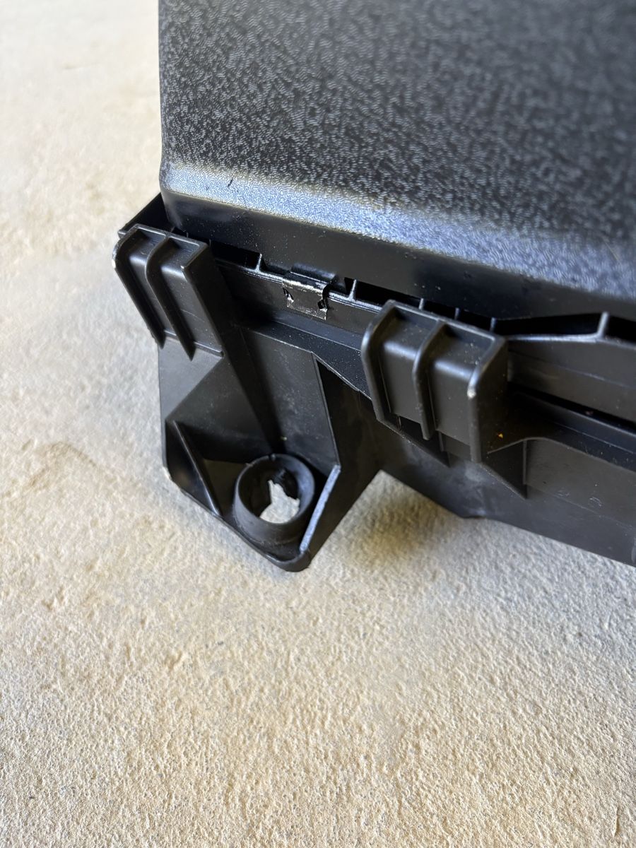 Audi Toutes les pièces auto: Luftfilterkasten VW/Audi 1.8T – D'occasion à Madiswil par Ivan1706 2