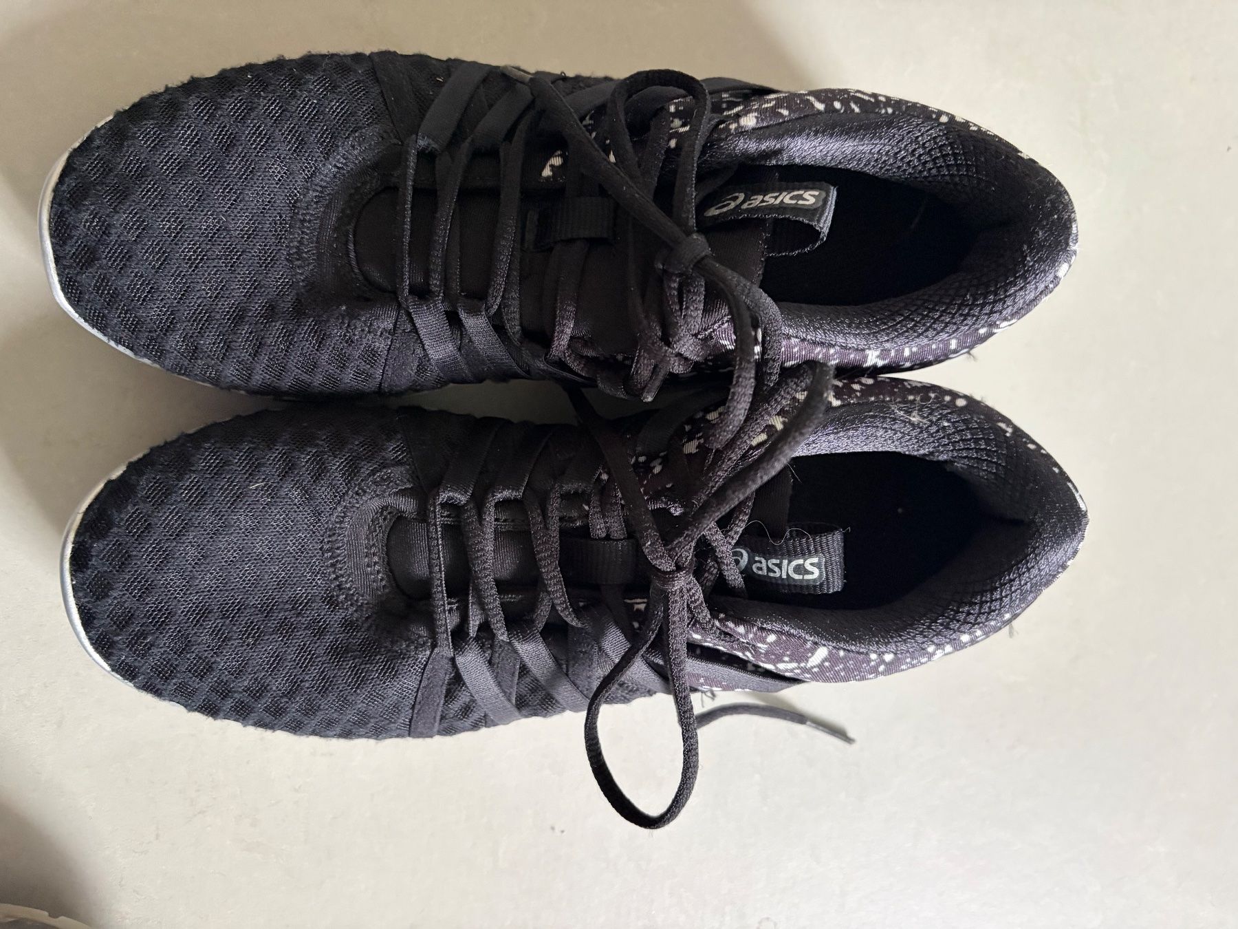 Lowa Chaussures femmes: Asics Grösse 39.5 – D'occasion à Derendingen par flavi-ri 2
