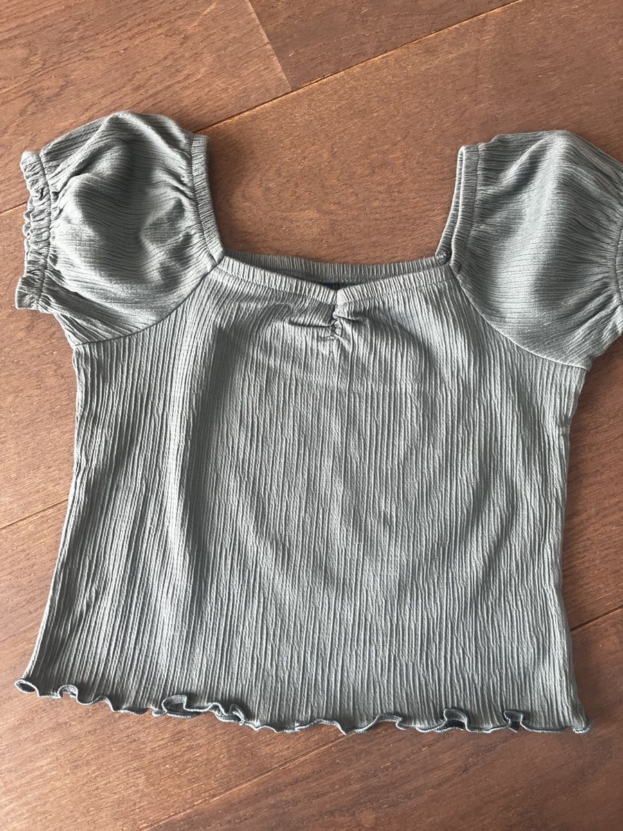 Blusen, T-Shirts & Tops: Top Old Navy 10/12 ans vert – Gebraucht aus gland von Moral