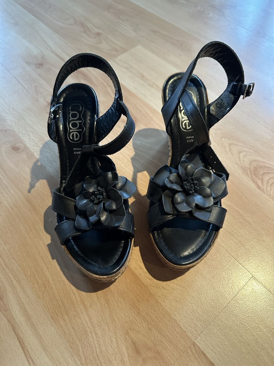 Damenschuhe: Sommerschuhe Keil – Gebraucht aus Windlach von Joice14