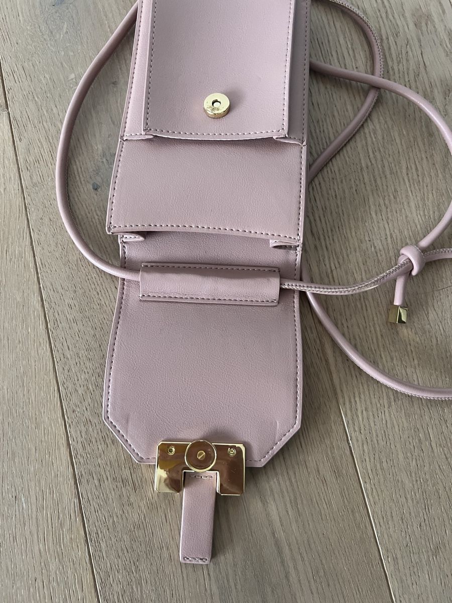 Borse da donna: Maison Heroine Phone Bag – Nuovo (secondo la descrizione) da Pfaffhausen venduto da pat_shop 1