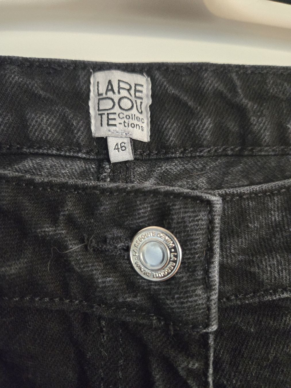La Redoute Jeans: Schwarze Damen Jeans, La Redoute, Gr. 44 – Usato da Dübendorf venduto da Timulka 1