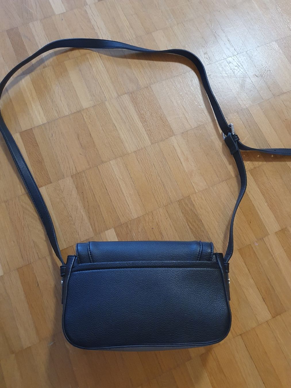Borse da donna: Damen Tasche in gutem Zustand – Usato da Rothenburg venduto da phi_t656 1