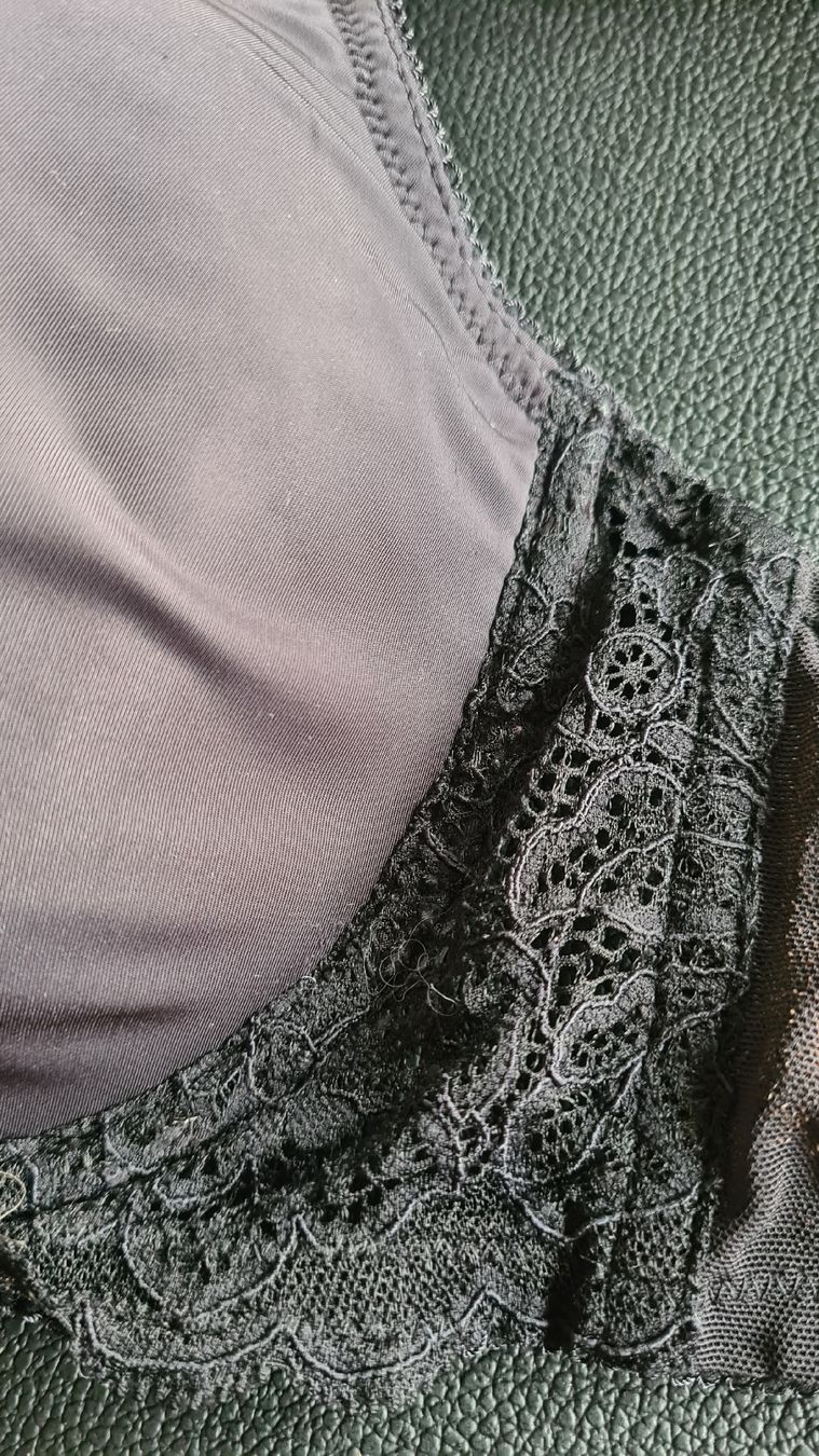 Sonstige Unterwäsche: Triumph BH, Schwarz, Spitze, Gr. 85C – Gebraucht aus Dussnang von Mak13 4