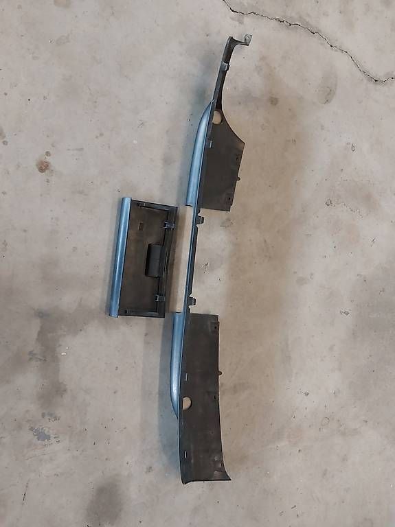 Diffusori di oli essenziali: BMW E46 M Paket Diffusor, Heckeinsatz, Anhängerkupplung – Usato da Mettendorf TG venduto da GarageSchenkel