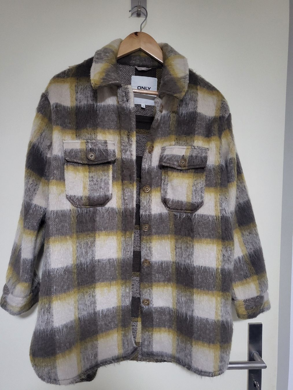 Only Jacken: Only – Gebraucht aus Kirchberg SG von she_lq9l