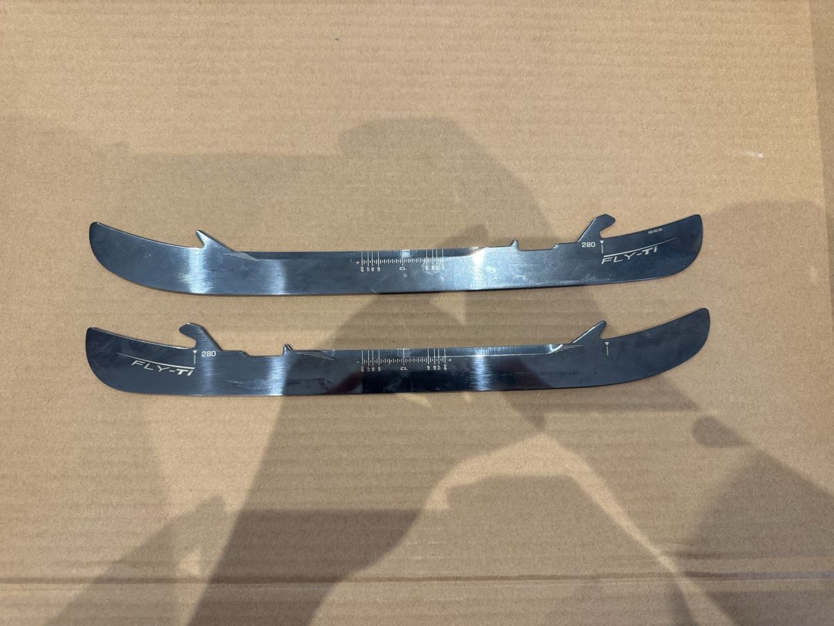 Bauer Pattini da ghiaccio: Fly- Ti Schlittschuh Kufen  – Nuovo (secondo la descrizione) da Wegenstetten venduto da mcfly321