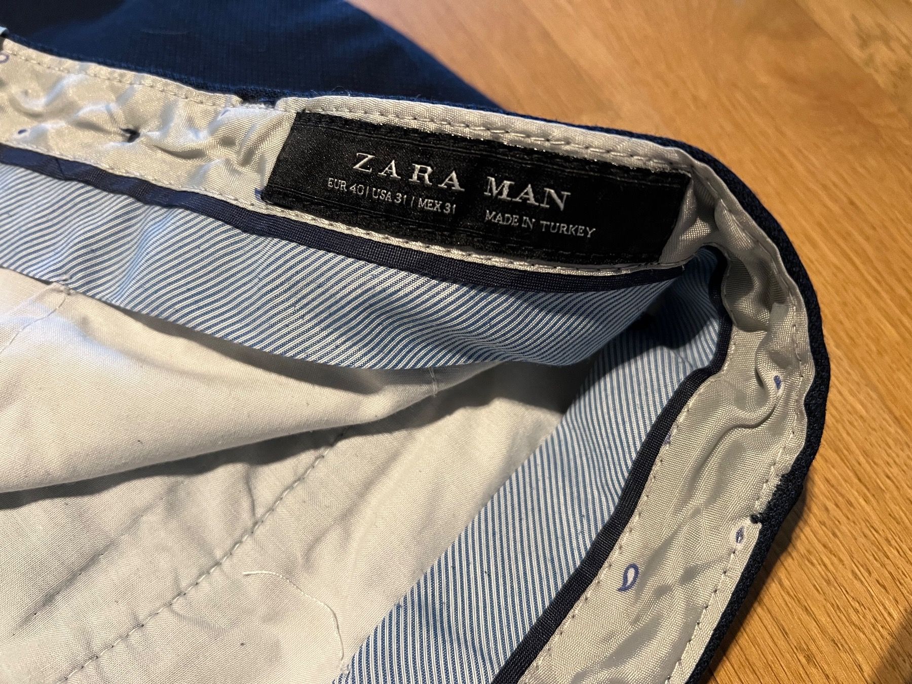 Zara Pantaloni: Zara Chino Gr. 40 – Usato da Altendorf venduto da wqv_97 1