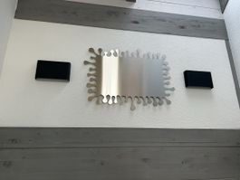 Modern Design Picture with Drop Edges - Moving Steel