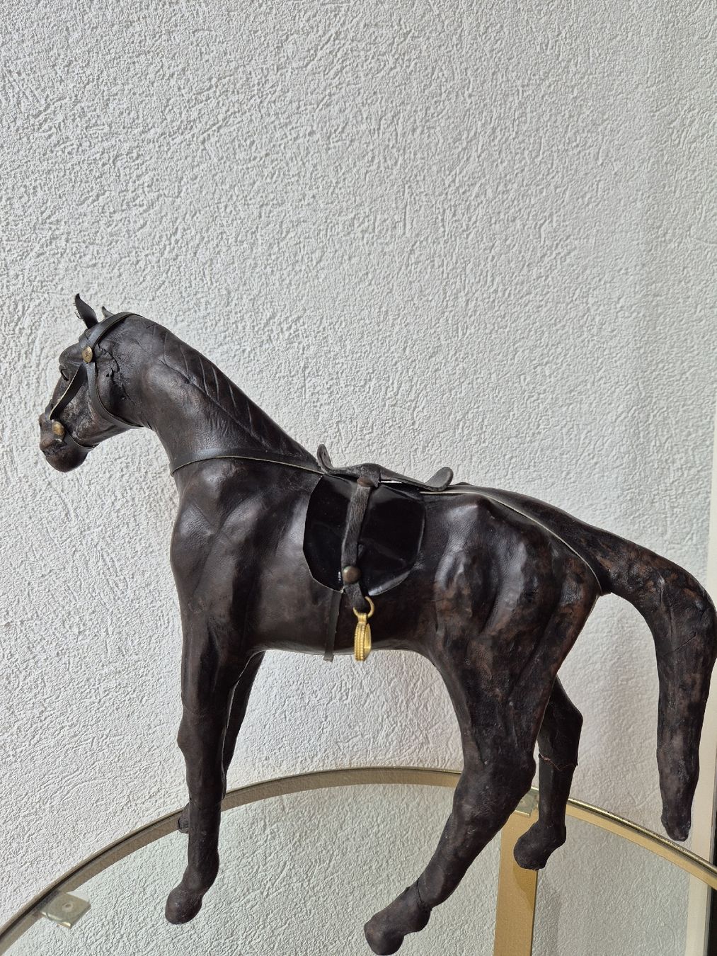 Tutte le decorazioni: Cheval décoratif en cuir vintage – Usato da Farvagny-le-Grand venduto da Grapeful88 1