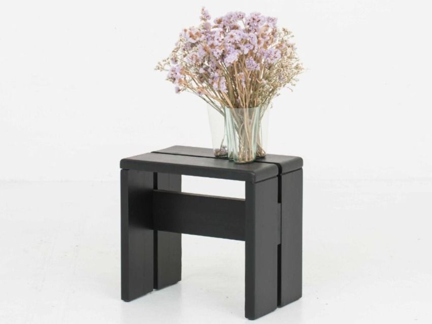 Sgabelli: Les Arcs Hocker von Charlotte Perriand – Usato da Zürich venduto da STUZH38