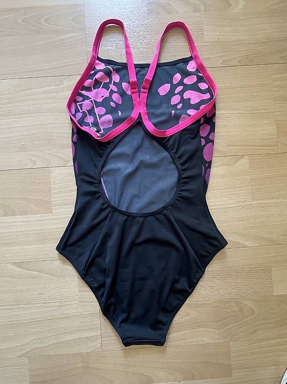 Arena Costumi da bagno & Bikini: Costume da bagno donna arena – Nuovo e nell'imballaggio originale da Bellinzona venduto da remarema 1