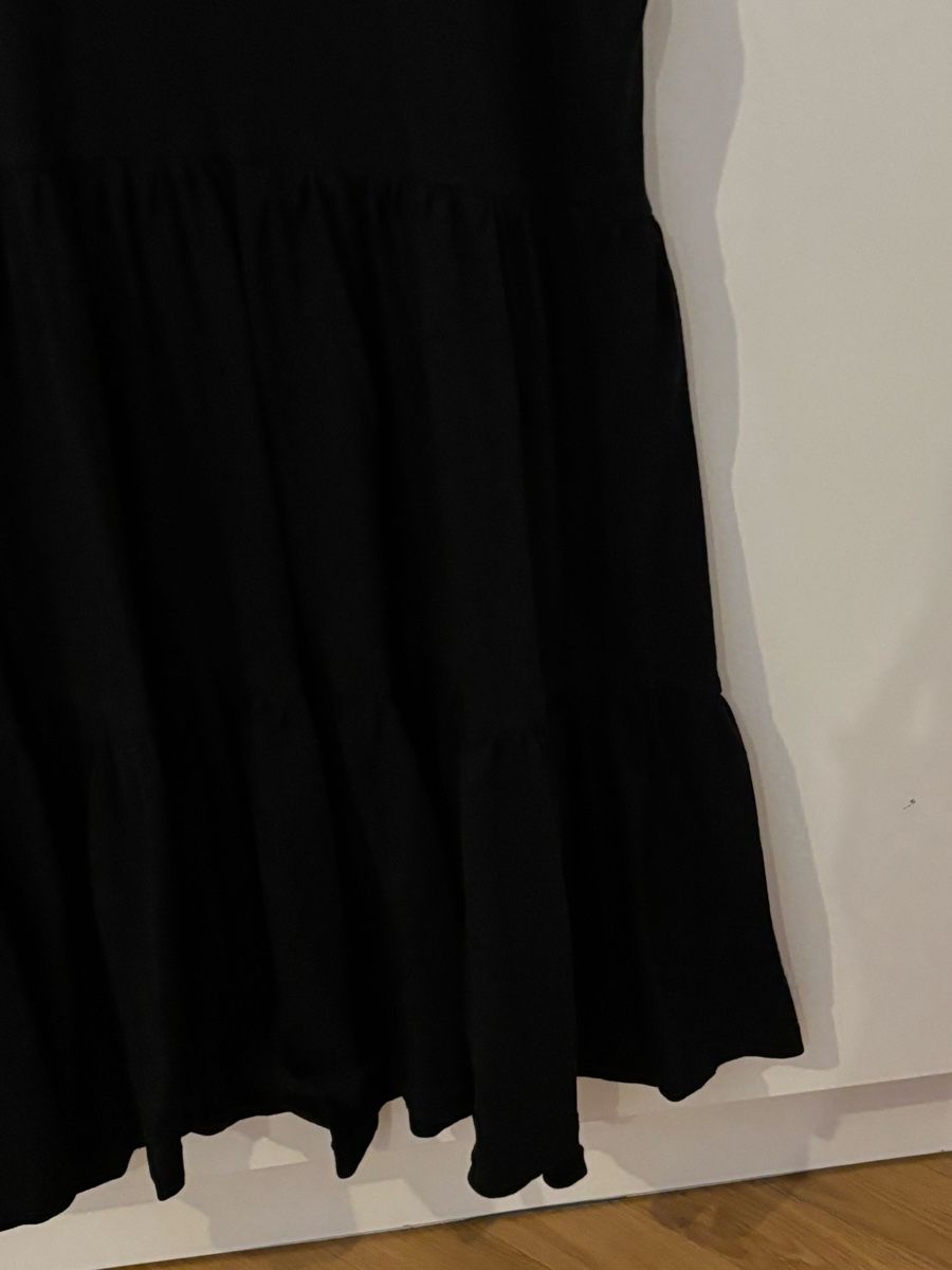 Vestiti: Casual Kleid schwarz M/L – Usato da Luzern venduto da Qazwsx 1