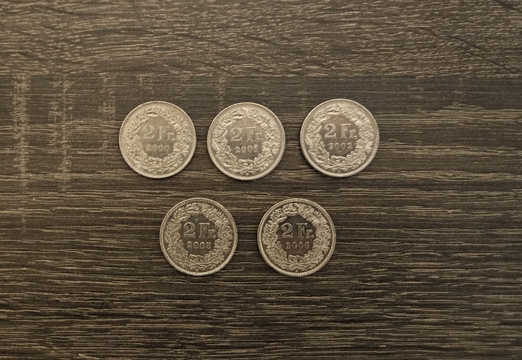 Tutti le monete: 5 pieces 2 Francs  2000-2001-2002-2005-2006. – Usato da Monthey venduto da pas_w5hf