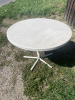 Table de jardin