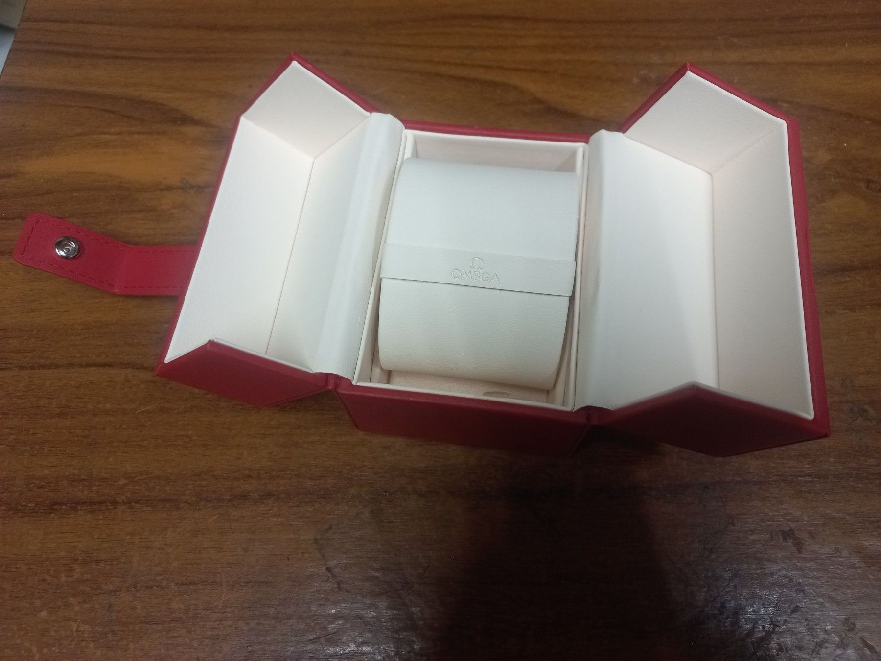 Uhrenboxen: OMEGA BOX – Neu (gemäss Beschreibung) aus Lugano von Montarina 2