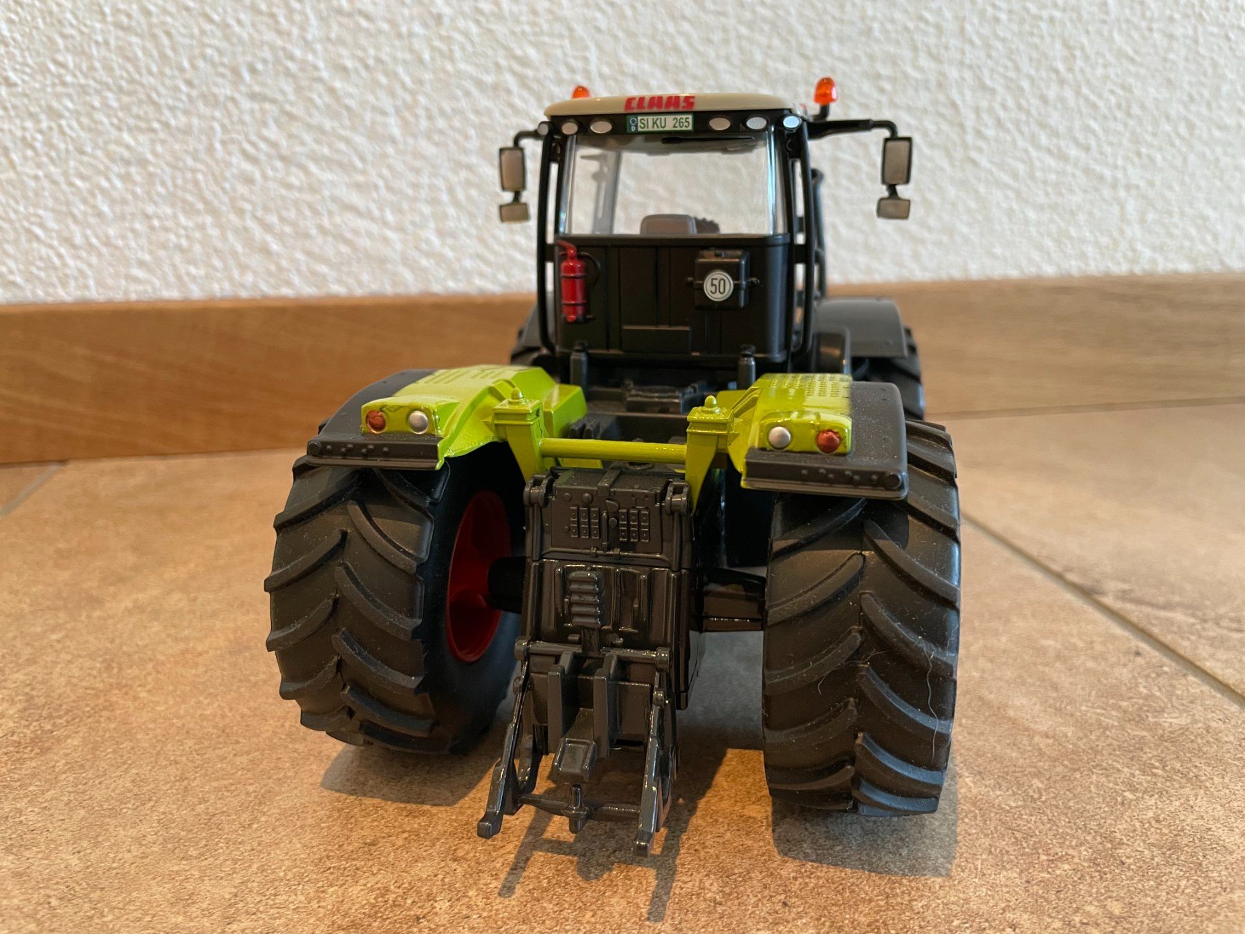 Claas Trattori: SIKU Claas Xerion 5000 – Nuovo e nell'imballaggio originale da Kreuzlingen venduto da Stefan1150 3