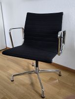 Eames Aluminium Chairs EA 108 von Vitra, Designklassiker