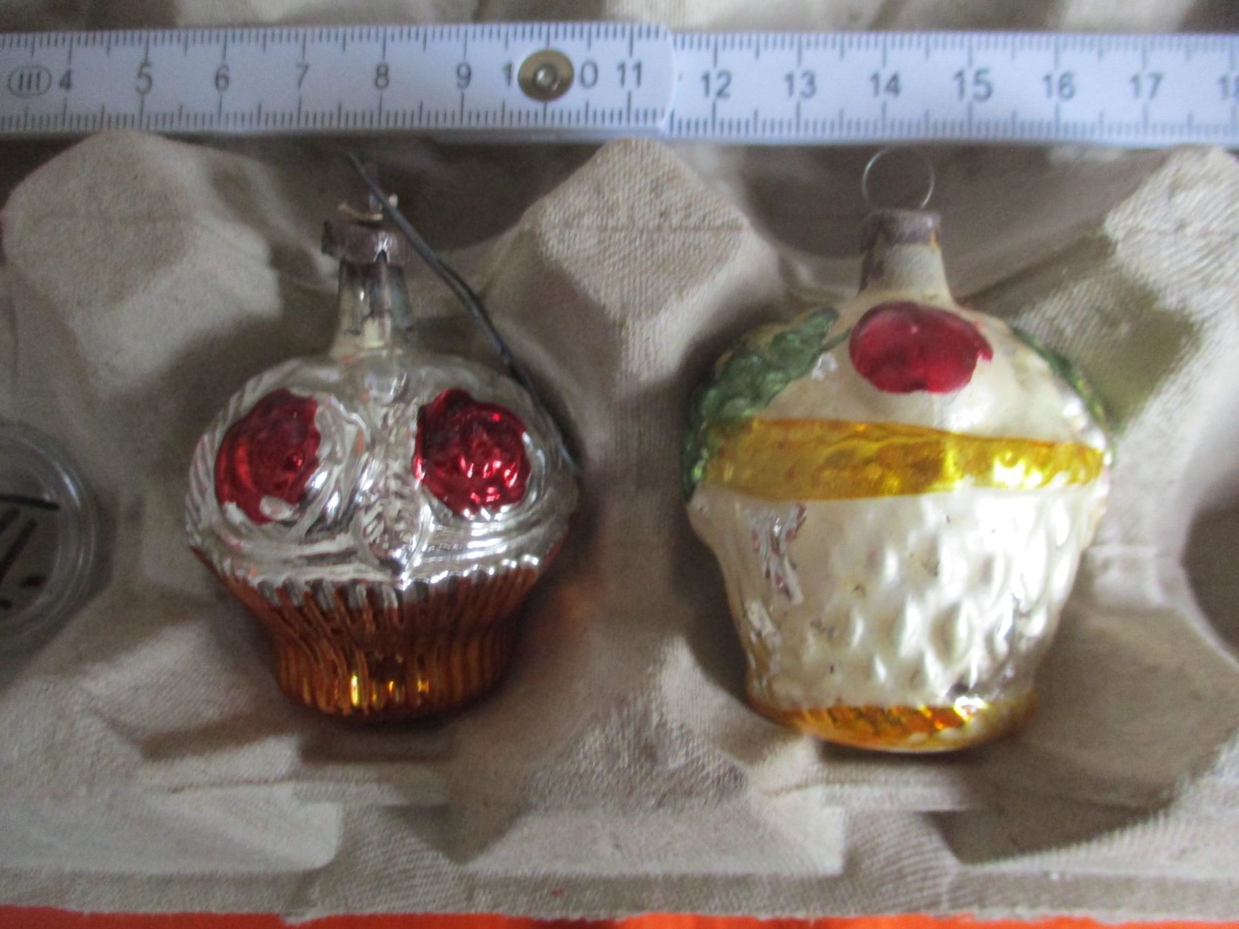 Tutte le decorazioni: Chistbaumschmuck Christbaumkugel 2 x Obstkorb – Usato da Birsfelden venduto da alles-muss-raus 1