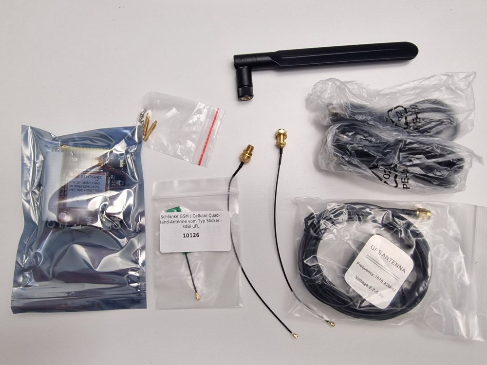 Raspberry Pi HAT Modem mit LTE & GPS (Neu und originalverpackt) in Cham ...