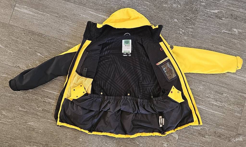Jacken: Giacca da sci / snowboard 686 – Gebraucht aus Riazzino von k_dekks 2