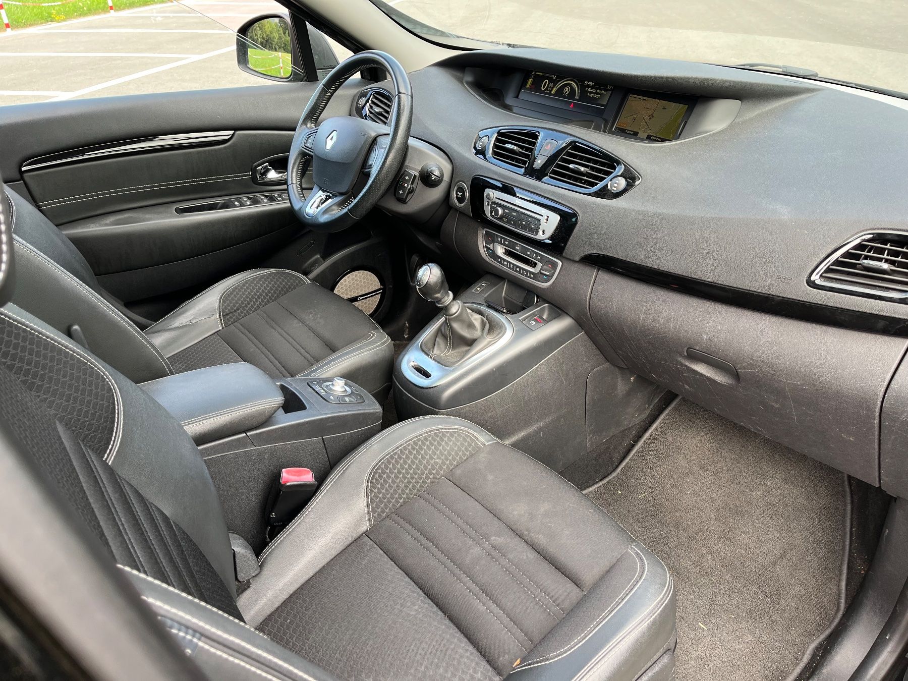 Renault Autos: Renault Scenic – Gebraucht aus Kerns von seb_ssc5 5