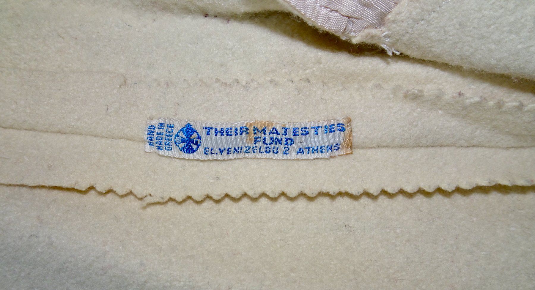 Maglioni & Felpe: Veste/Pull traditionnel grec en laine brodé – Usato da Châtelaine venduto da fil_7lqg 8