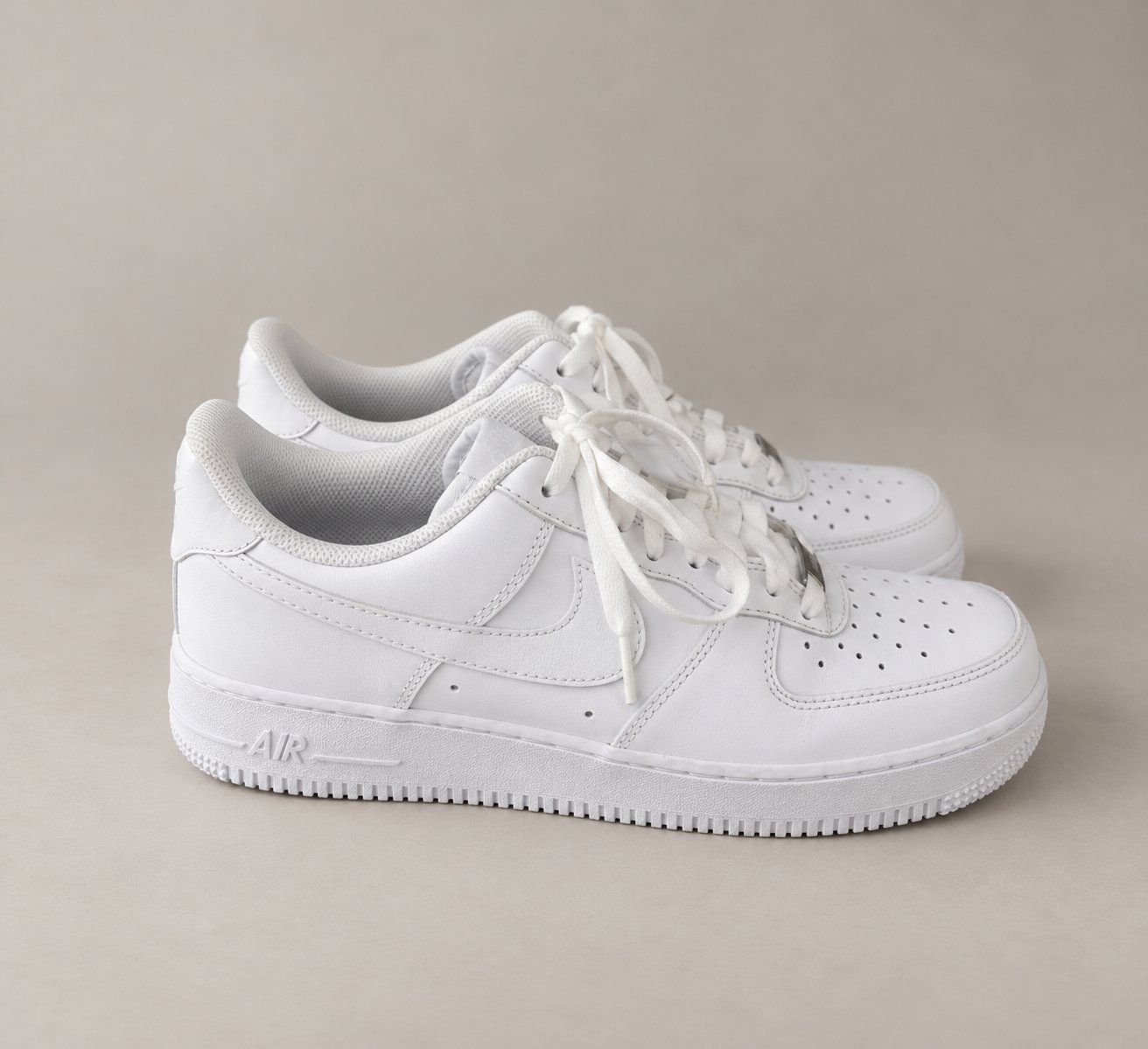 Nike Scarpe da uomo: Nike Air Force 1 – Nuovo (secondo la descrizione) da Oberkirch LU venduto da tob_g5fq 2