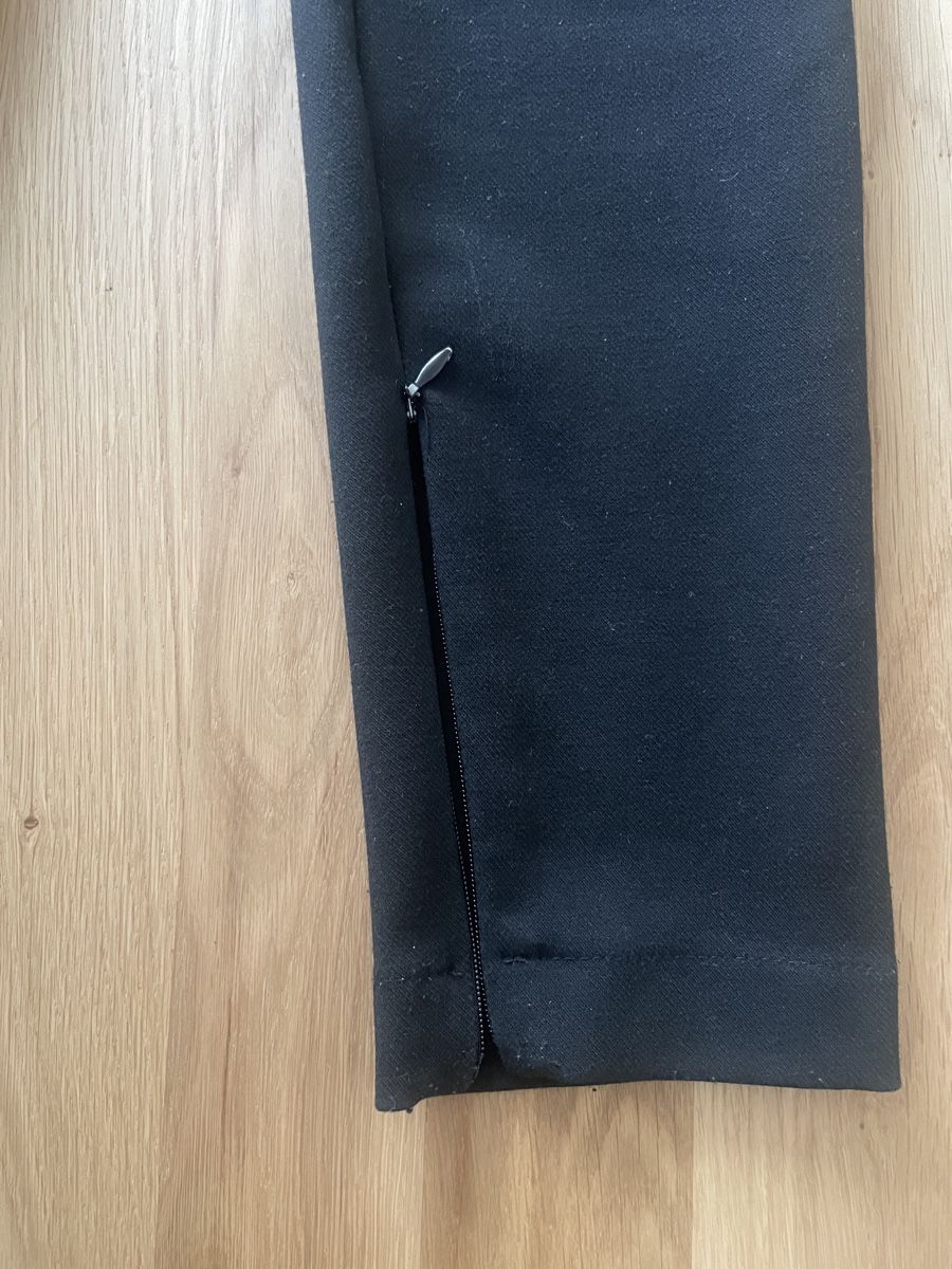 Zara Leggings: Schwarze Leggins von Zara – Gebraucht aus Zürich von pgr_9pzn 4