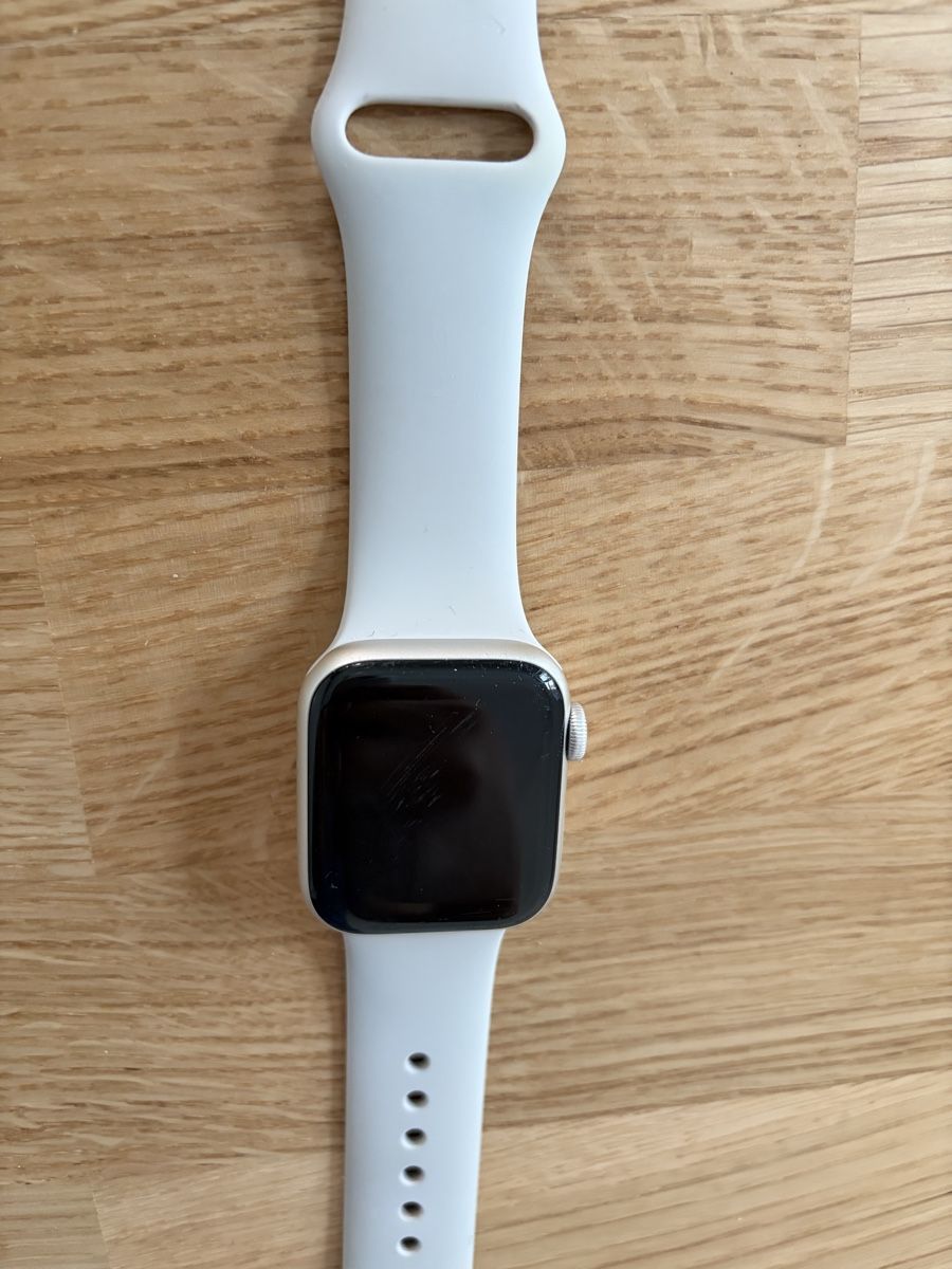 Apple Smartwatch: Apple Watch SE 2.Generation 40mm Starlight – Usato da Zürich venduto da mse_5rwj 4