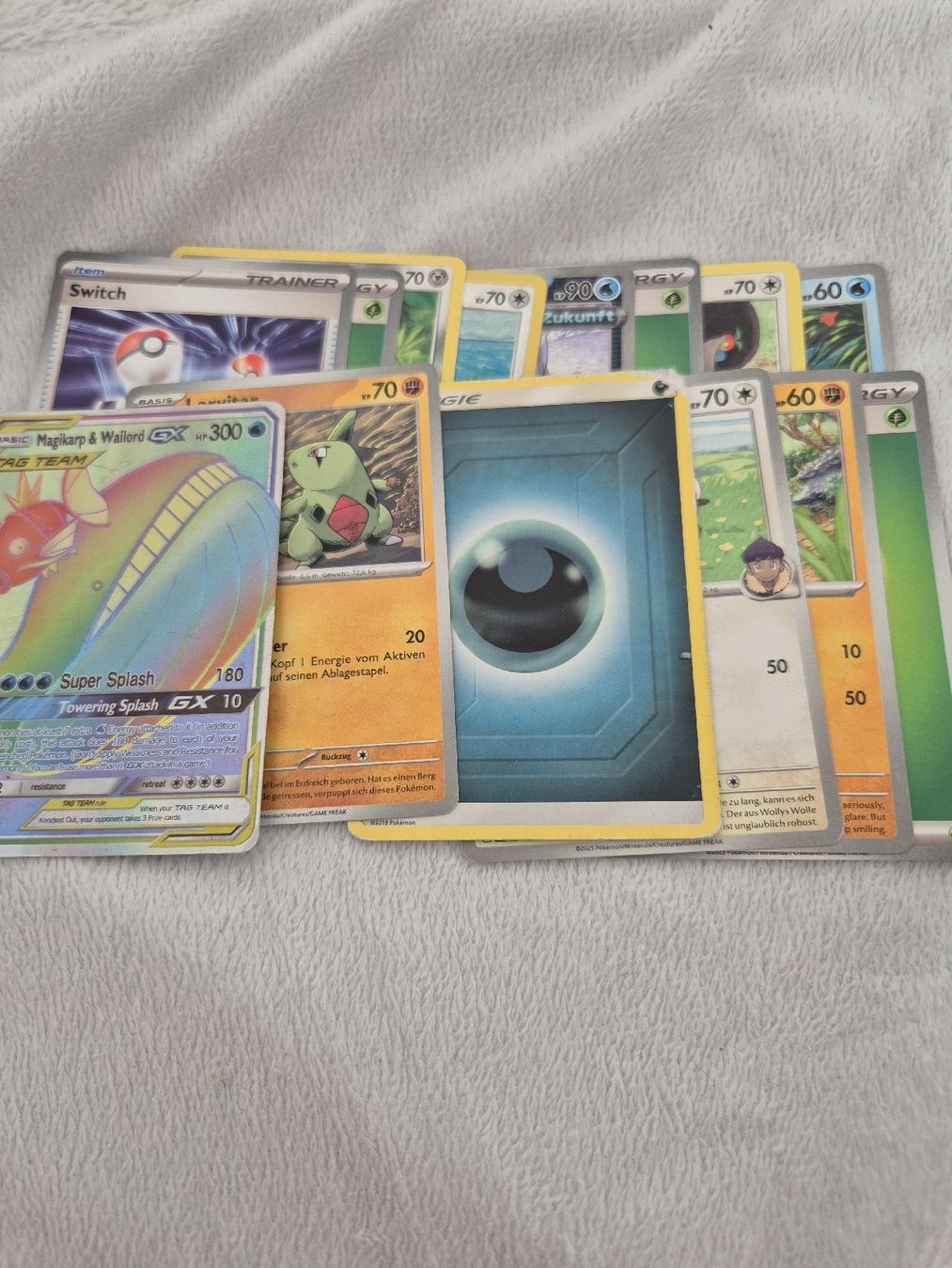 Cartoline: Pokemon Karten Sammlung, diverse Trainer & Energie! – Usato da Luzern venduto da remi_86