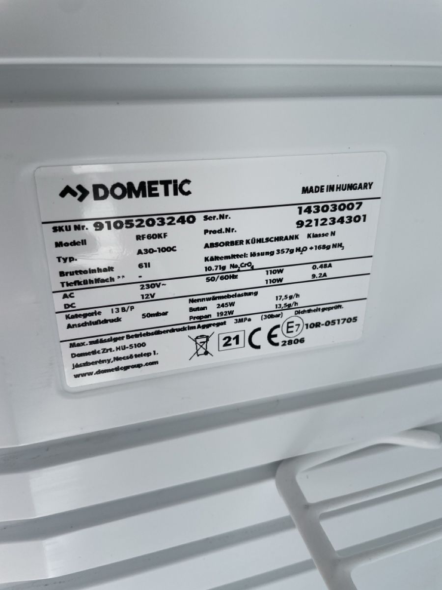 Kühlschrank: Dometic RF60 12V Kühlschrank  – Gebraucht aus Amsoldingen von  3