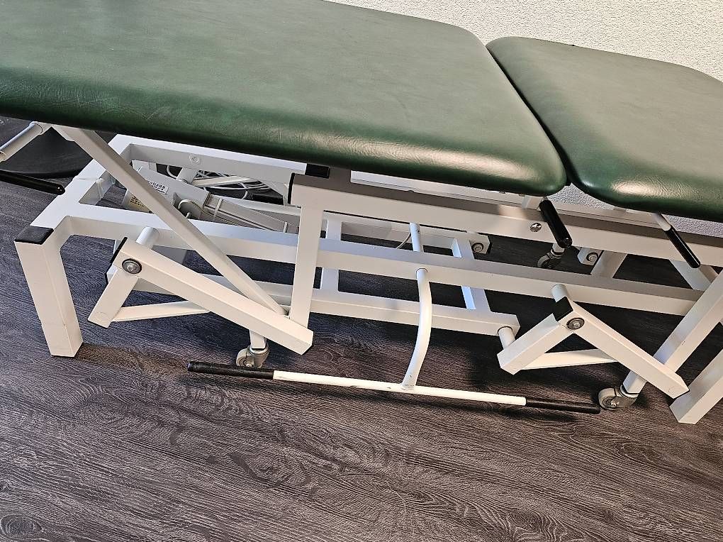 Sedie a sdraio: Massagebett – Usato da Neuenegg venduto da mak_rq67 2