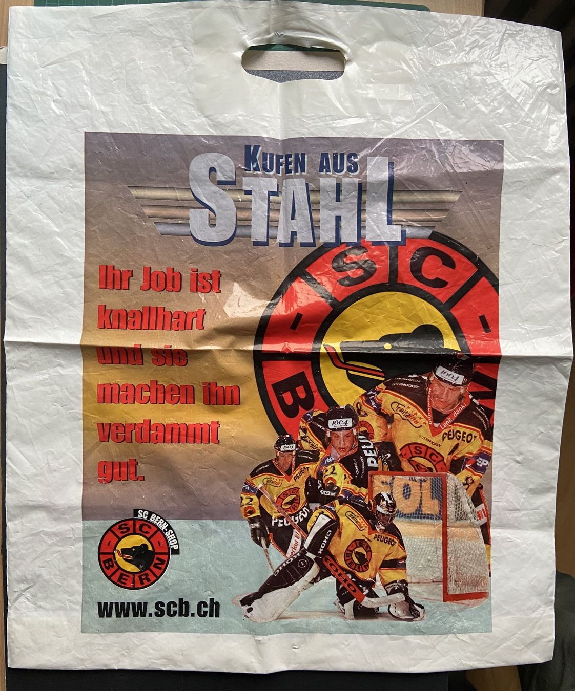 Borse: alte Plastiktsche SC Bern – Usato da Böckten venduto da Hansi36