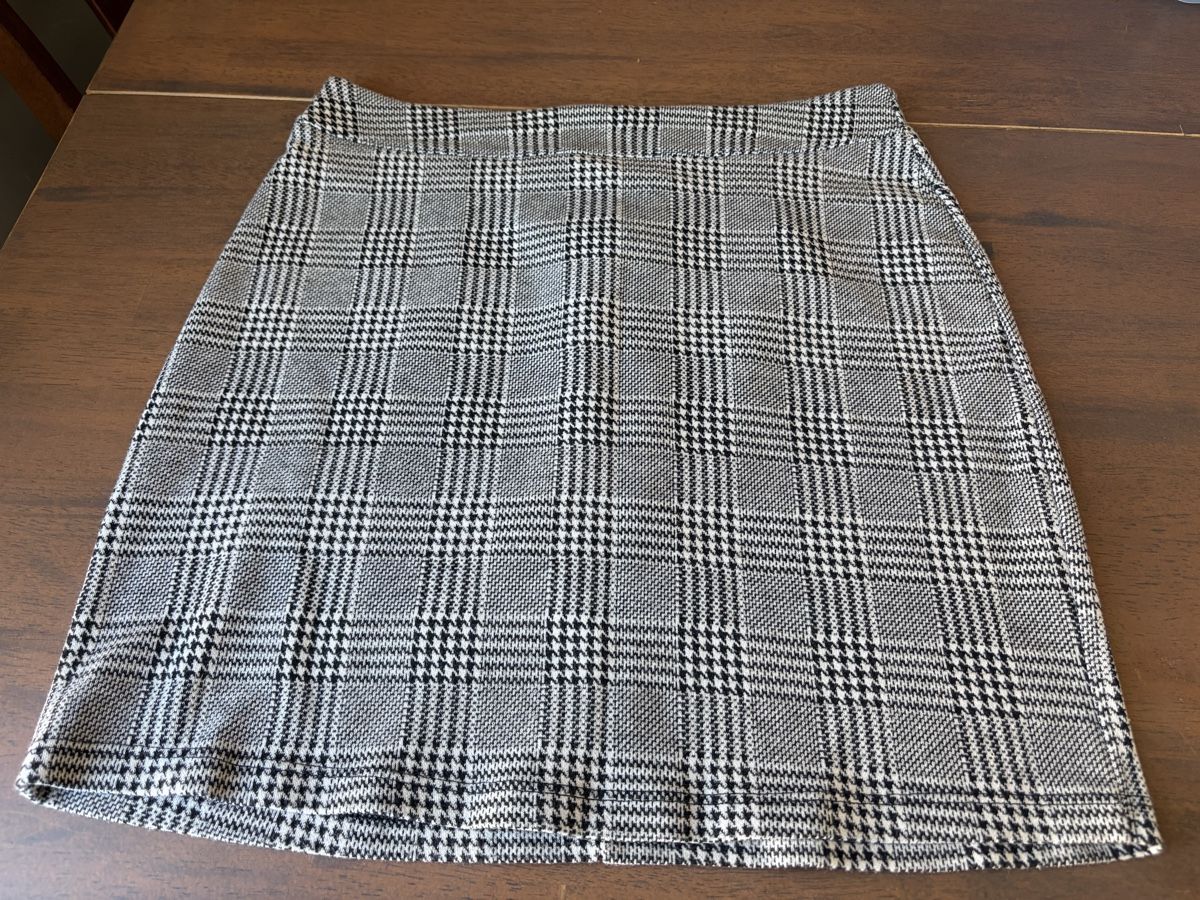 Gonne: Zebra stretch plaid mini skirt Size L – Usato da Nyon venduto da Deb_D39
