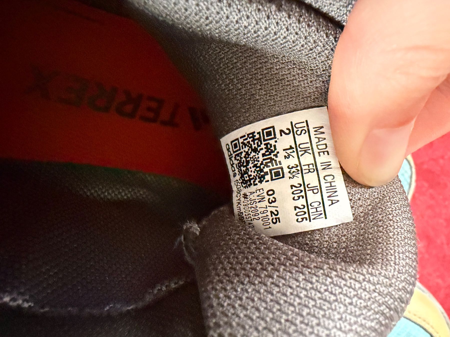 Adidas Chaussures garçon: Wanderstiefel Adidas Terrex Gr. 33.5 – Neuf (Voir description) à Meilen par Ennovy34 4