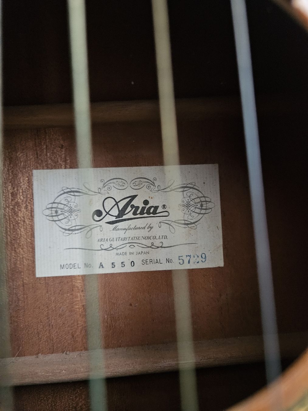 Aria Instruments de musique: Aria A 550 Gitarre, Made in Japan. – D'occasion à Saas im Prättigau par unimog401 2
