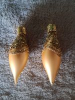 2  herzige, kleine Weihnachtskugeln inTropfenform gold neu