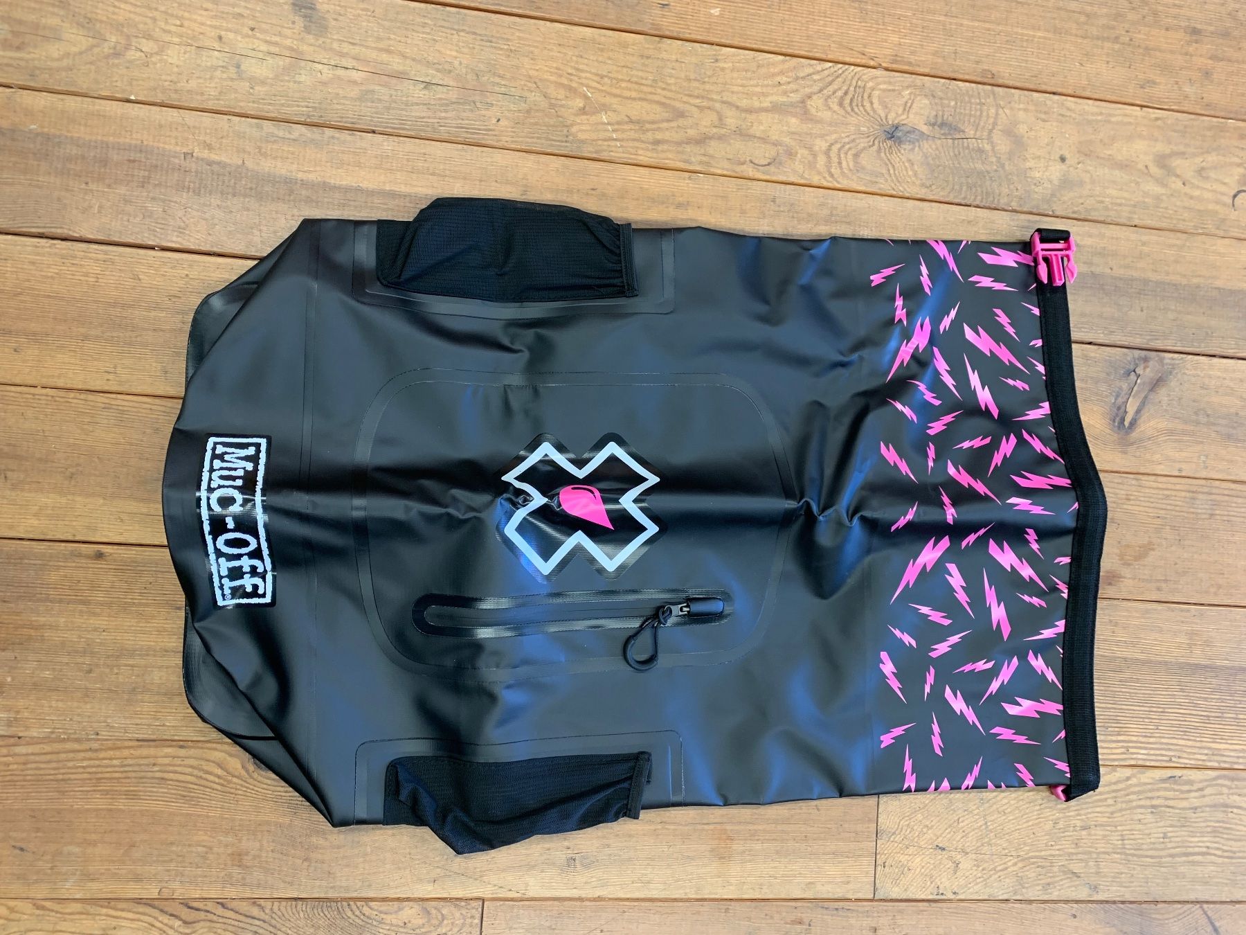 Taschen: MUC-OFF Drybag schwarz pink neu – Neu und originalverpackt aus Widen von chilli2hot