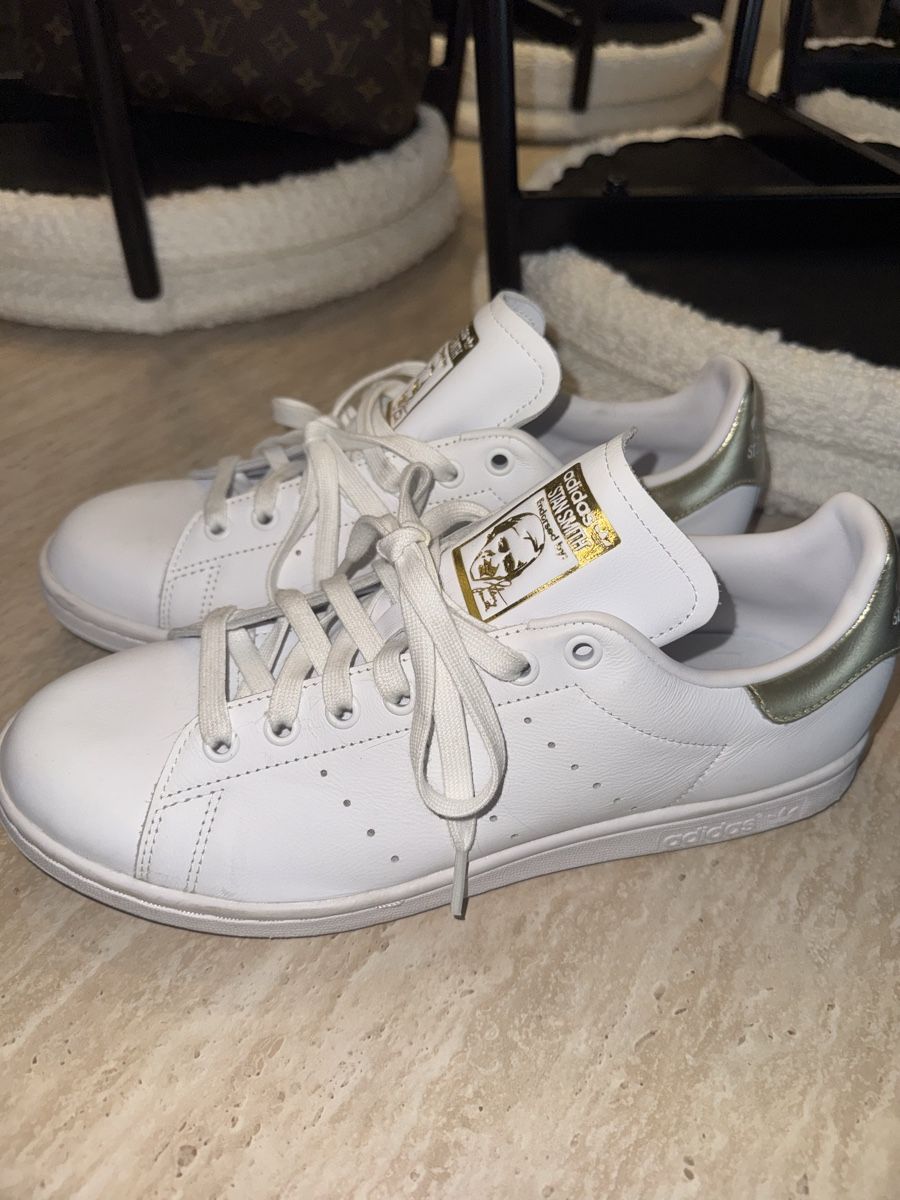 Adidas Scarpe da uomo: Baskets Adidas Stan Smith édition limitée  – Nuovo (secondo la descrizione) da Plan-les-Ouates venduto da mayssa_agati 1