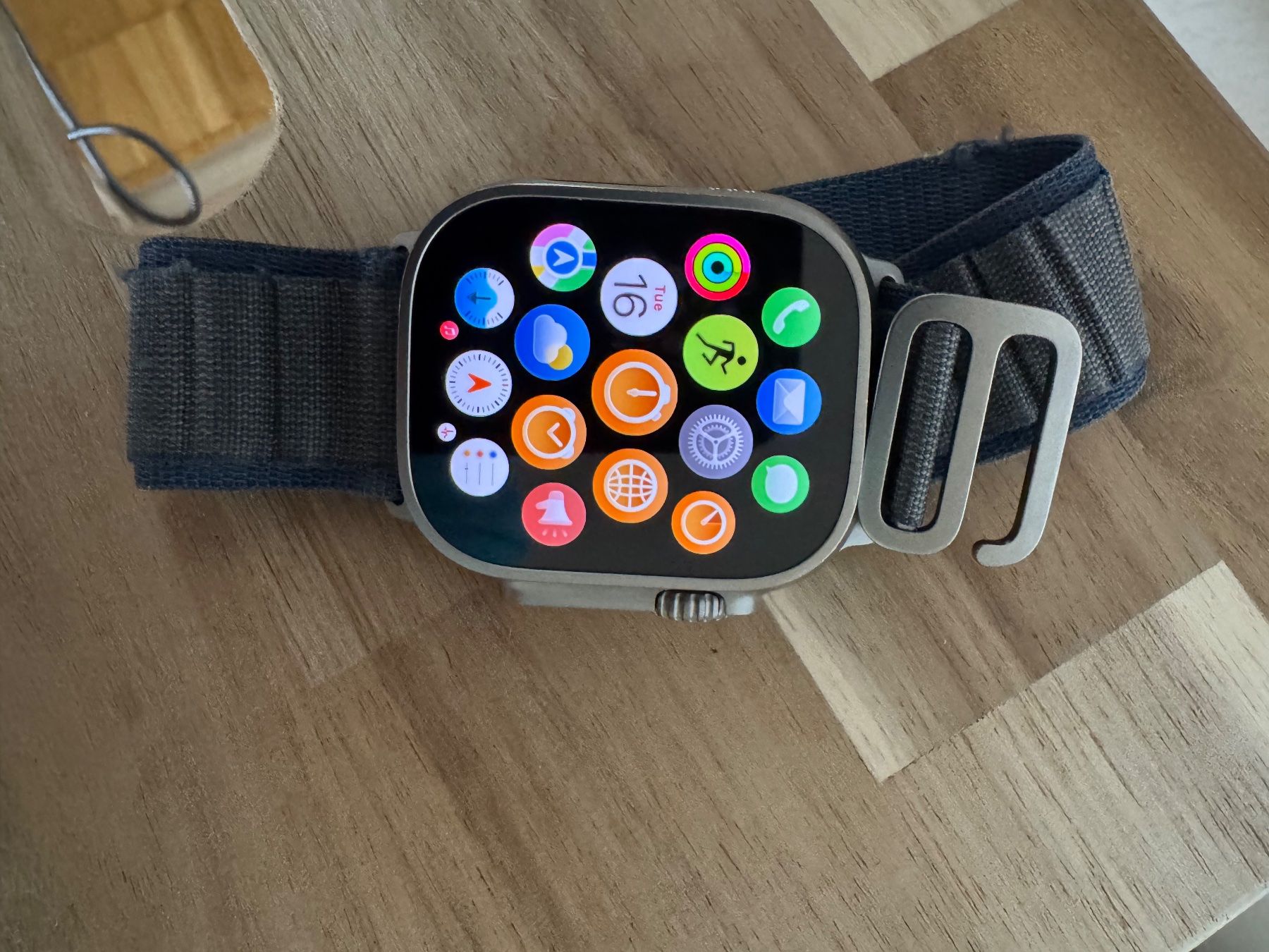 Apple Smartwatch: Apple Watch Ultra 2 – Usato da Effretikon venduto da jos_6qsh