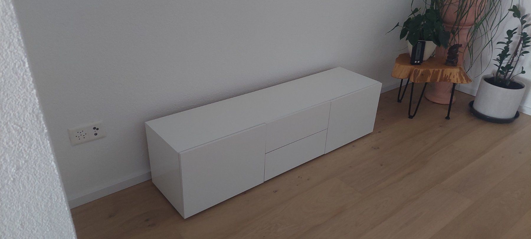 Meubles TV: TV Möbel Weiss – D'occasion à Suhr par Dataki1 1