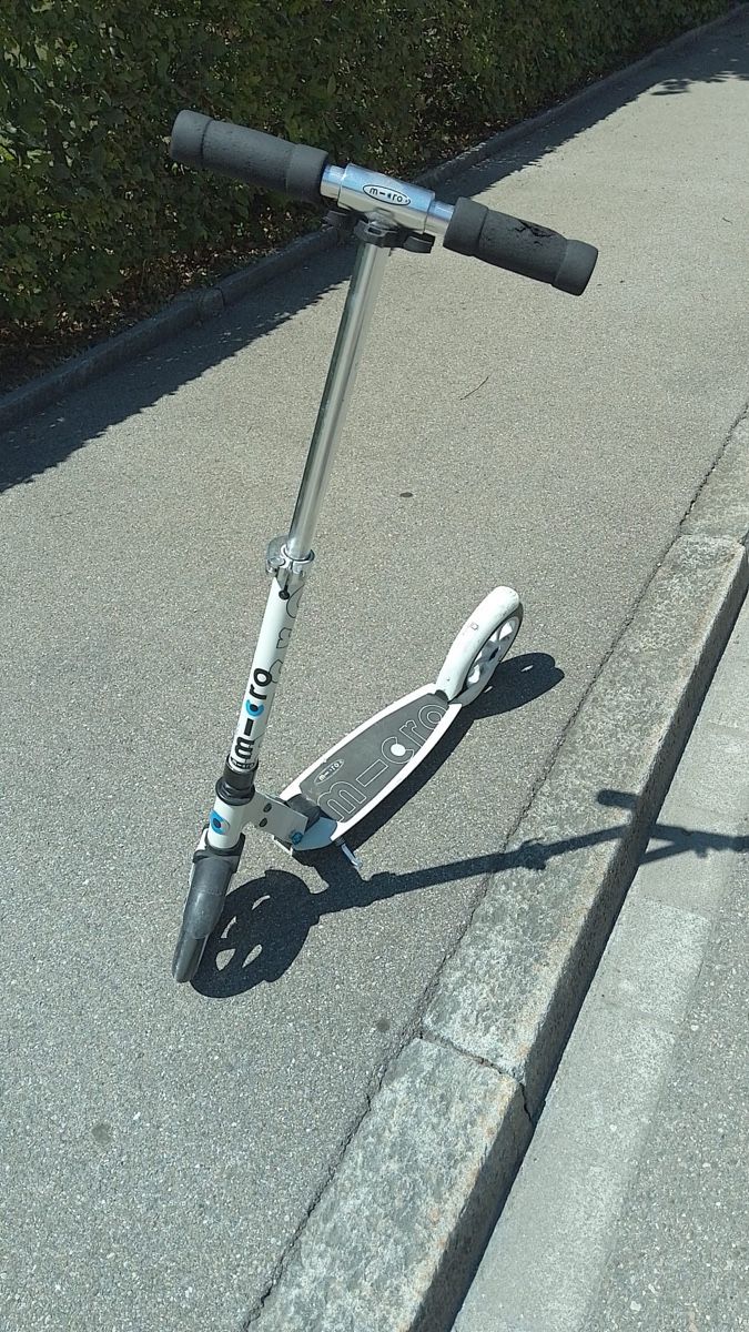 Micro Kickboard: Micro Trottinet – Gebraucht aus Unterengstringen von vivienneberger