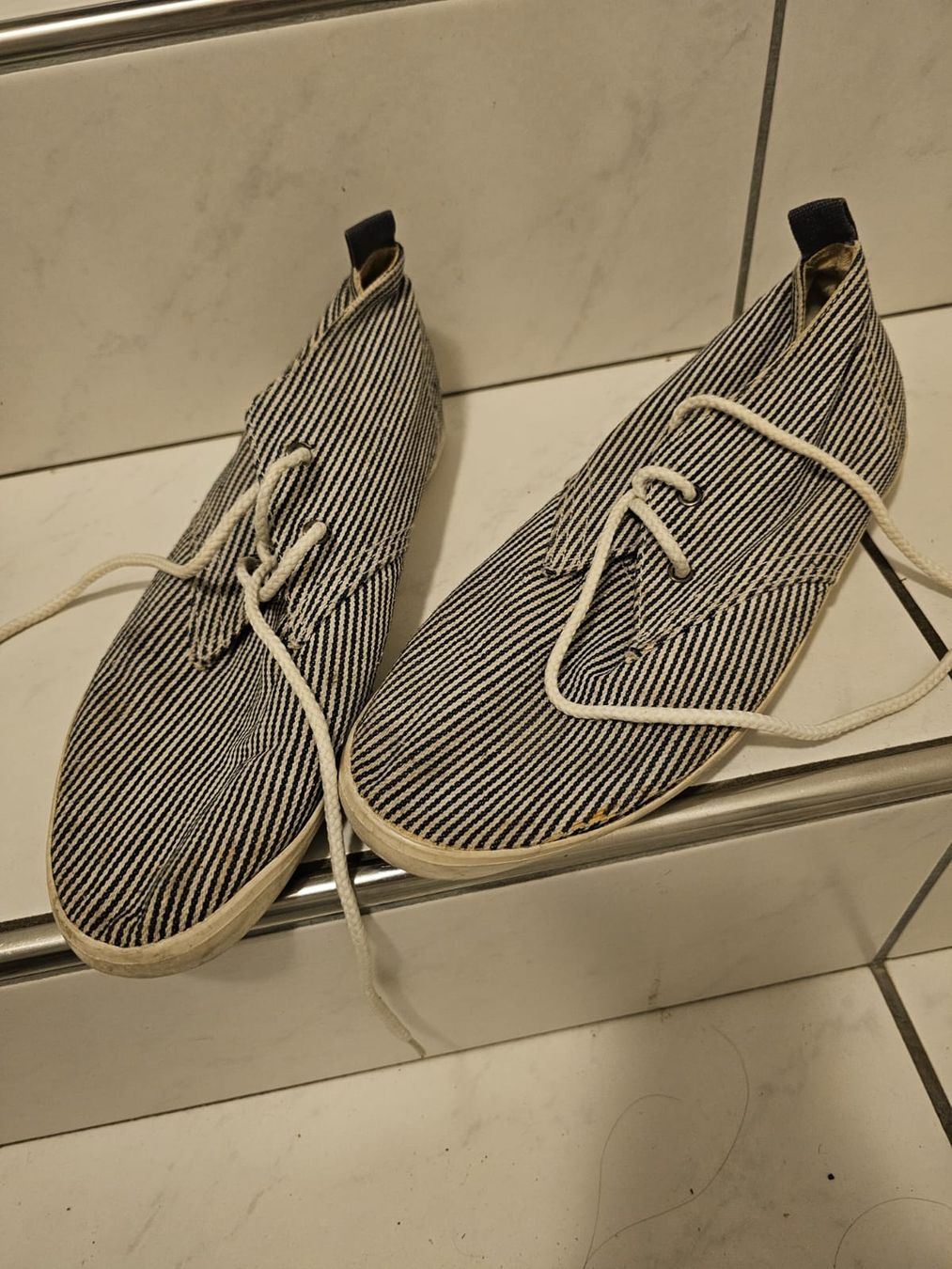 Scarpe da uomo: Stoffschuhe Gr. 41 - Frühlingsschuhe – Usato da Zürich venduto da iwa_7wfj