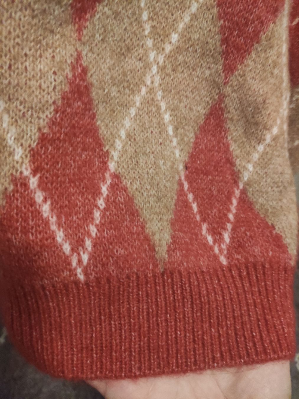 Stradivarius Maglioni & Felpe: Stradivarius Pullover beige rot XS, Argyle Neuwertig – Nuovo (secondo la descrizione) da Schliern b. Köniz venduto da Pecannut 4