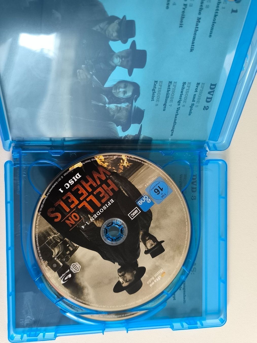 Tutti i DVDs: Blu-ray / Hell on Wheels - erste Staffel - 3 Disc – Usato da Muttenz venduto da hak_dsk9 2