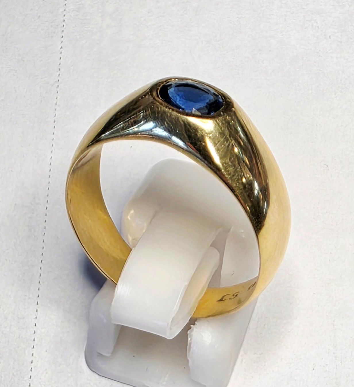 Ringe: Safir Goldring – Gebraucht aus Zürich von benedikt12