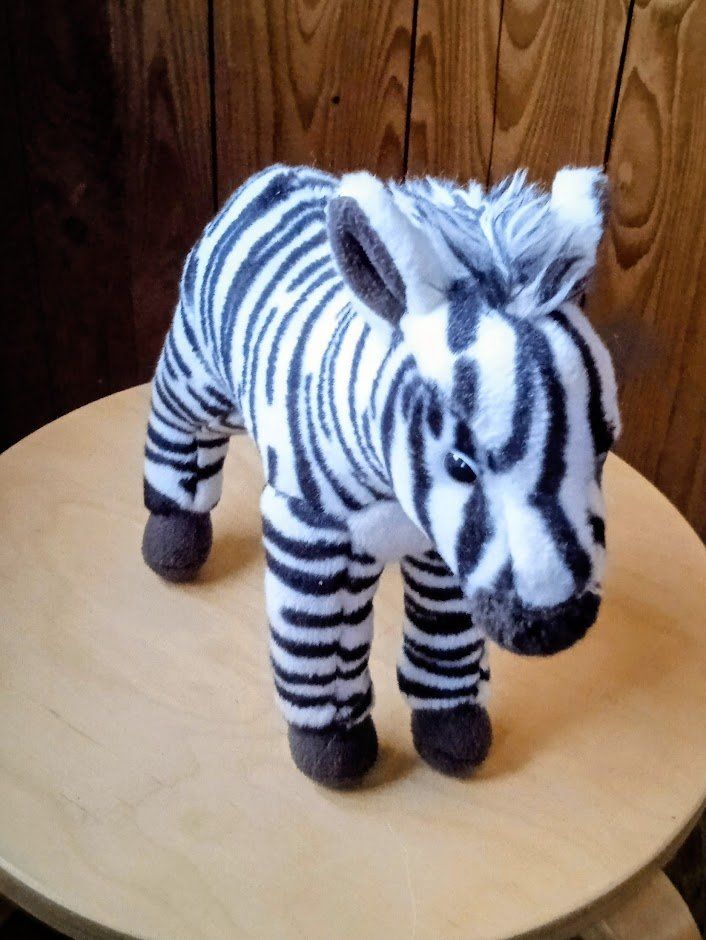 Giocattoli: Hochwertiges Plüsch Zebra – Usato da Gipf-Oberfrick venduto da Harfenisa 1