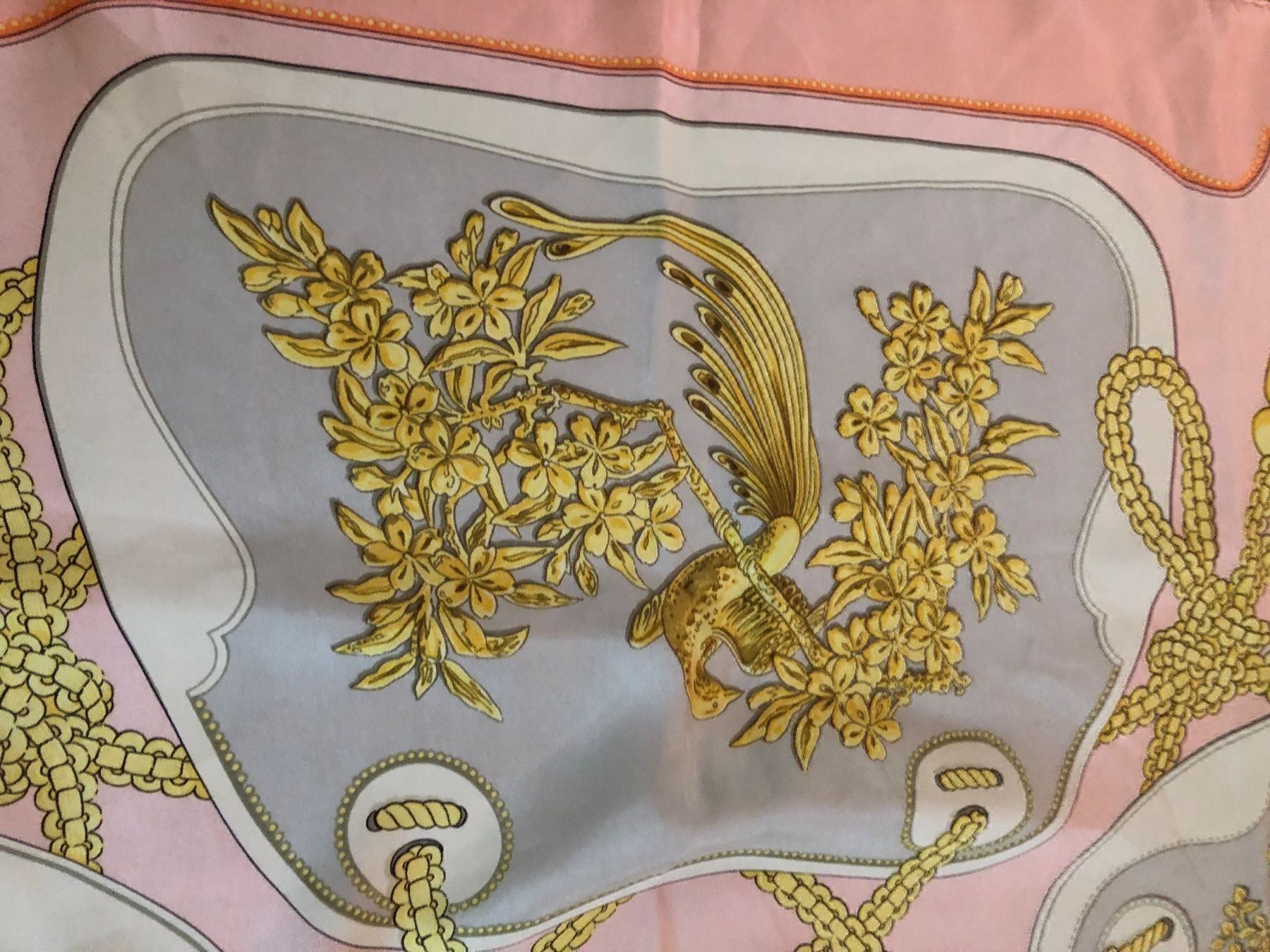 Foulard & Sciarpe: Hermès – Usato da Pully venduto da Kalissa 4