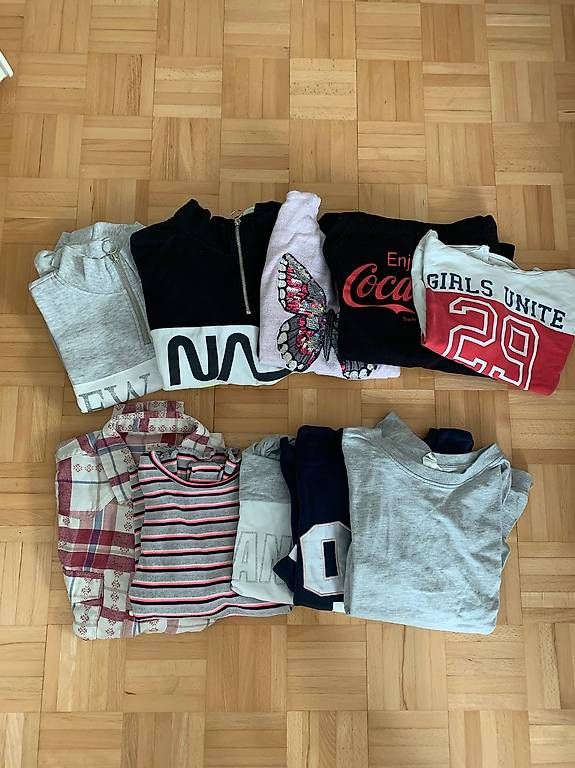 Maglioni & Felpe: Kinder Pullover 170 – Usato da Zürich venduto da Andjanett